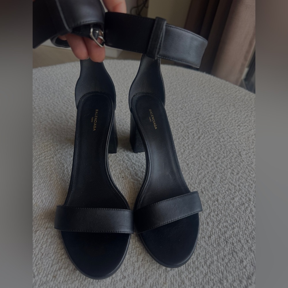 Balenciaga Black Heels Elegant Block Design